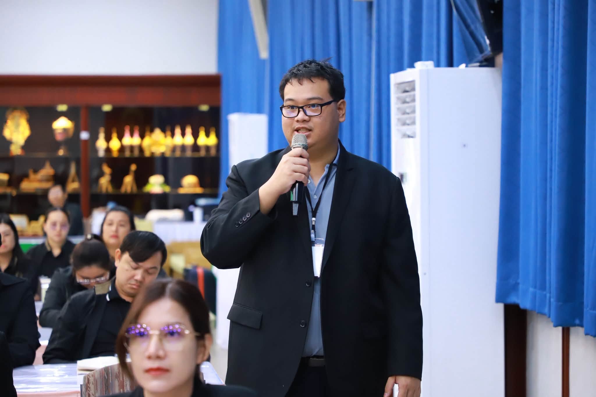 title - รองเลขาธิการ ส.ป.ก. เปิดอบรมหลักสูตร นปต. รุ่นที่ 8 ดันข้าราชการเปลี่ยนบทบาทสู่ “ผู้นำทีม” พร้อมขับเคลื่อนยุทธศาสตร์ชาติ